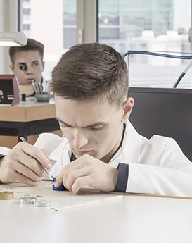 凯罗尔·切尔西-天津卡地亚售后服务中心